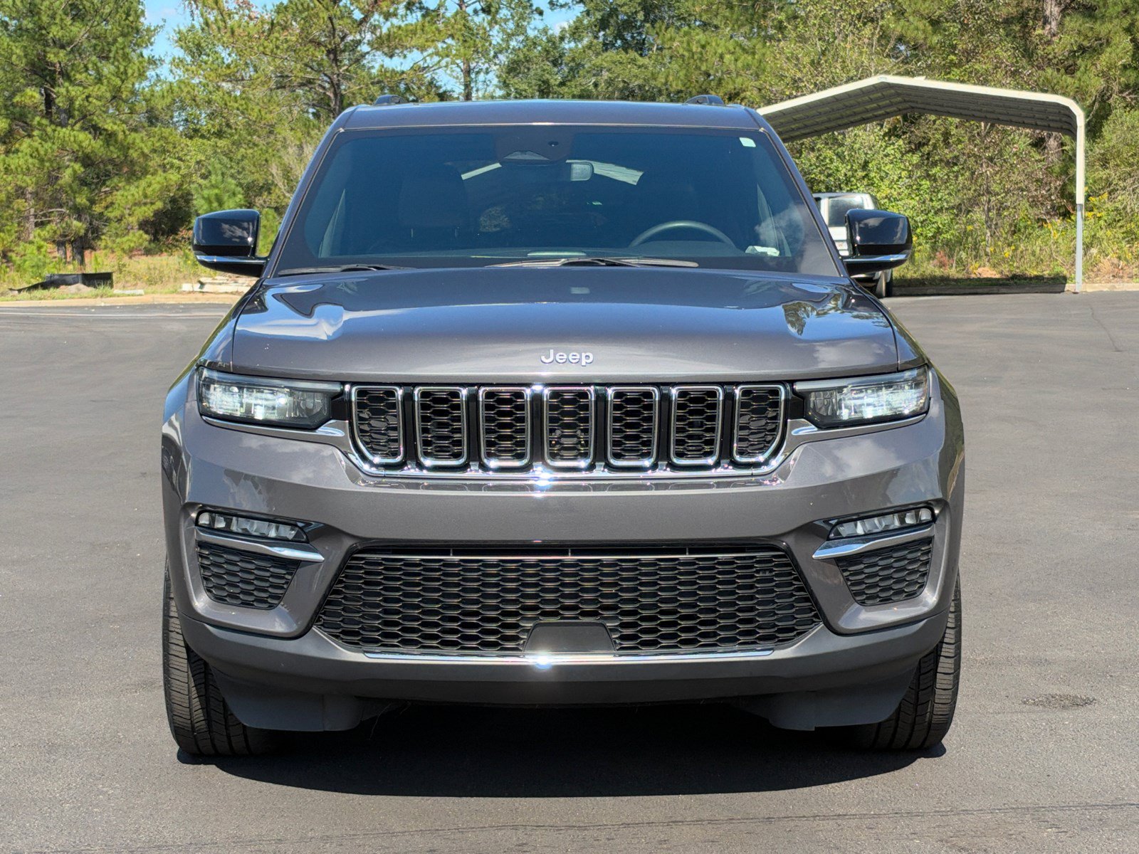 Used 2024 Jeep Grand Cherokee Limited 4xe AWD/4WD image 2