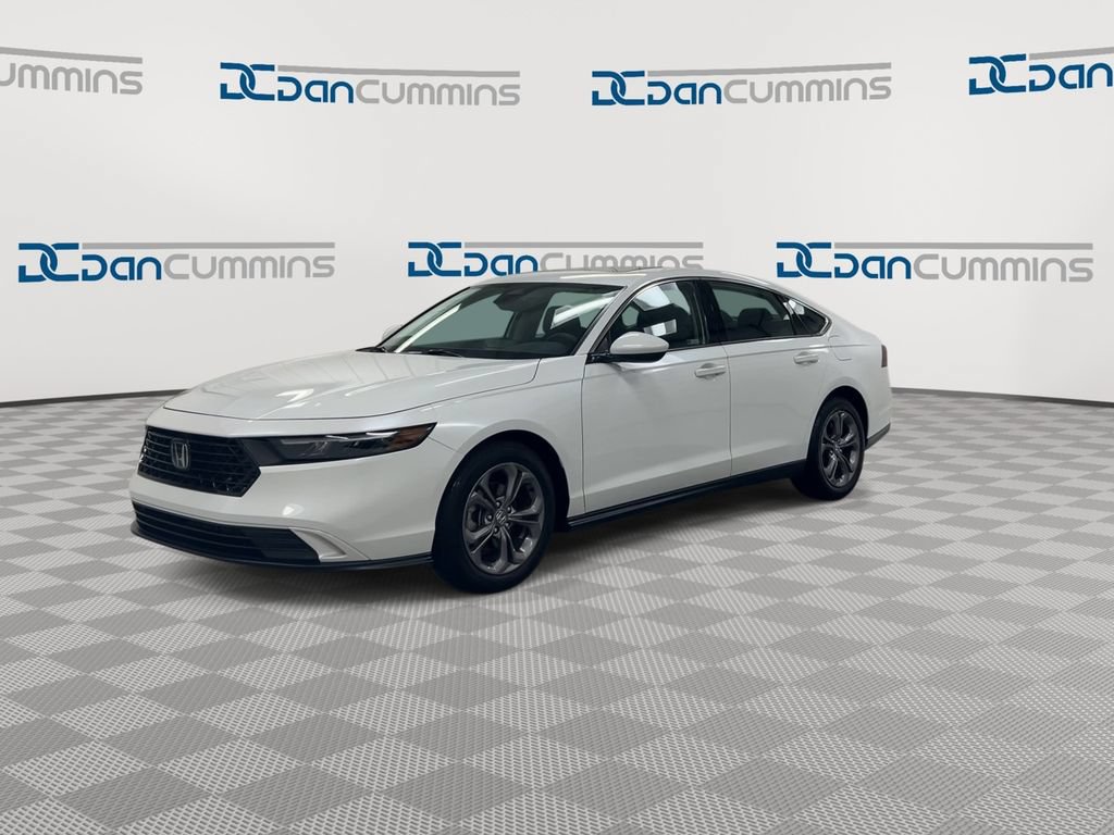 Used 2024 Honda Accord EX image 4