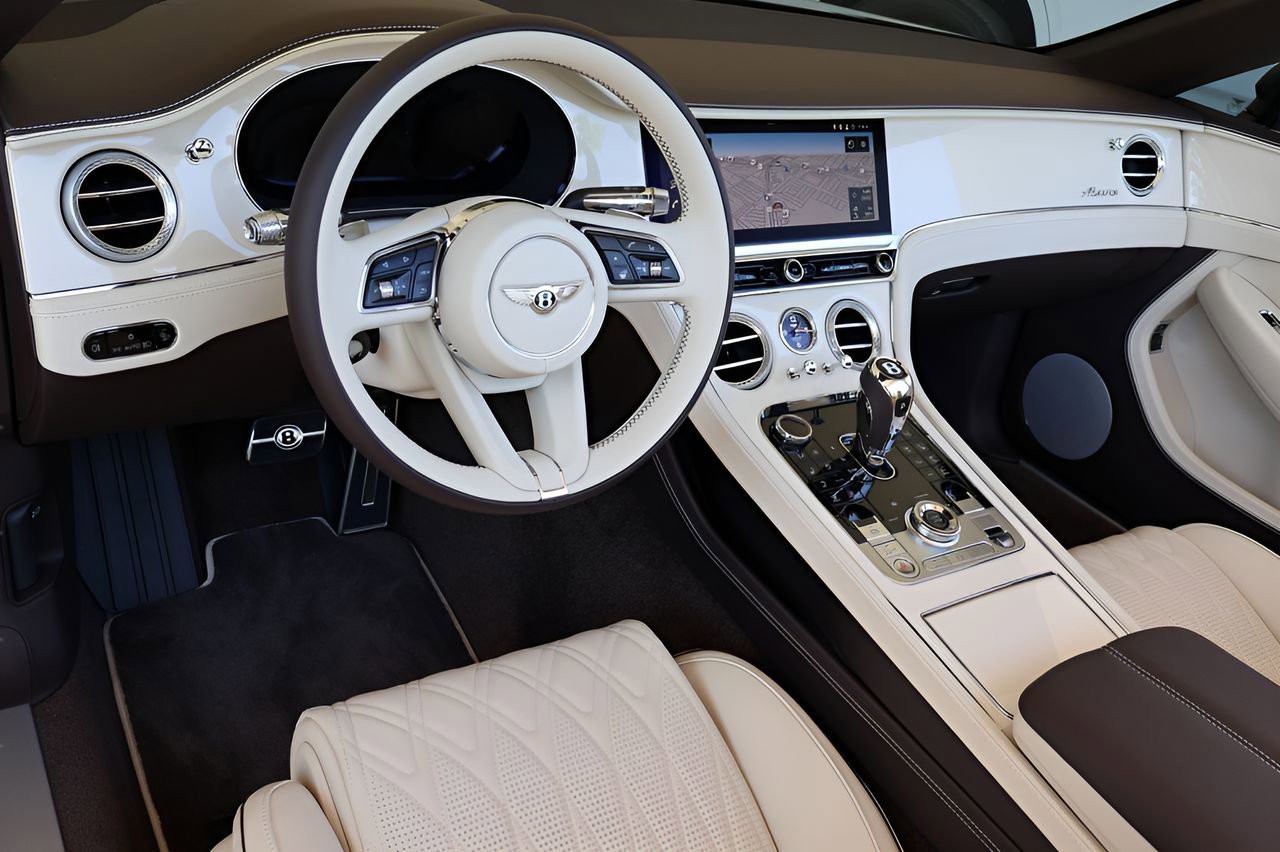 New 2026 Bentley Continental GTC AWD/4WD image 13