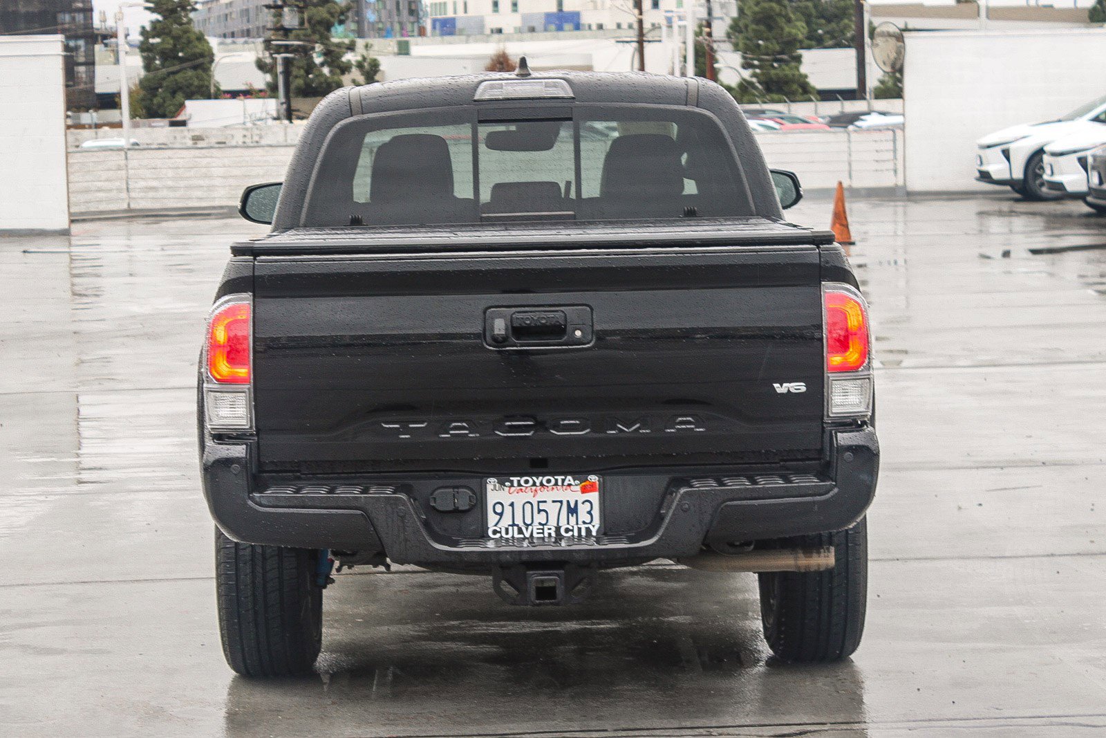 Used 2022 Toyota Tacoma TRD Sport w/ TRD Premium Sport Package image 8