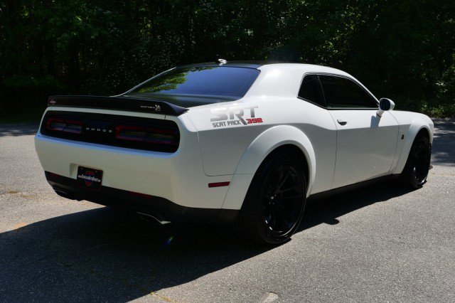 Used 2023 Dodge Challenger R/T Scat Pack RWD image 29