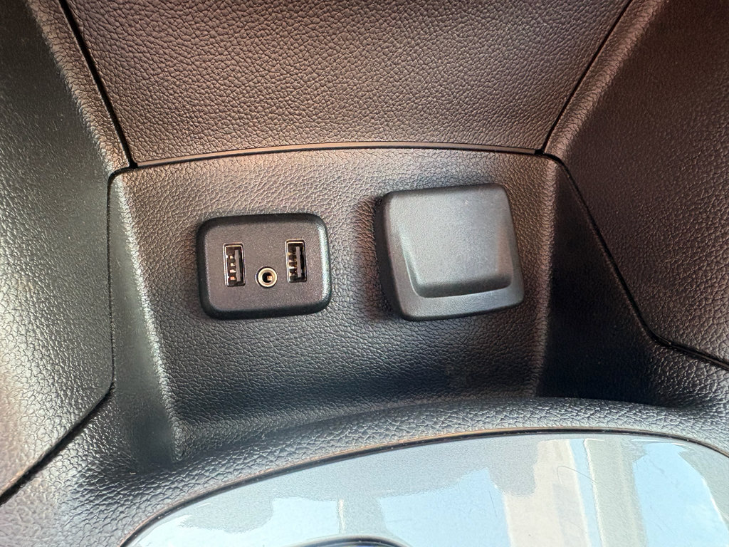Used 2019 Chevrolet Cruze LS w/ LS Convenience Package FWD image 19