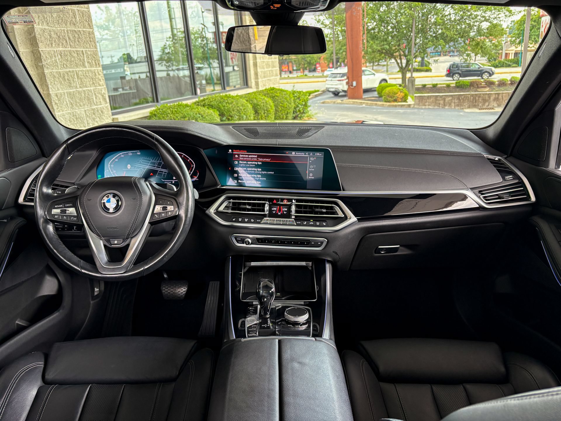 Used 2020 BMW X5 xDrive40i w/ Premium Package AWD/4WD image 29
