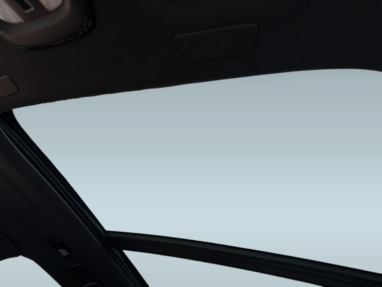 Certified 2026 Volvo XC60 T8 Polestar AWD/4WD image 24