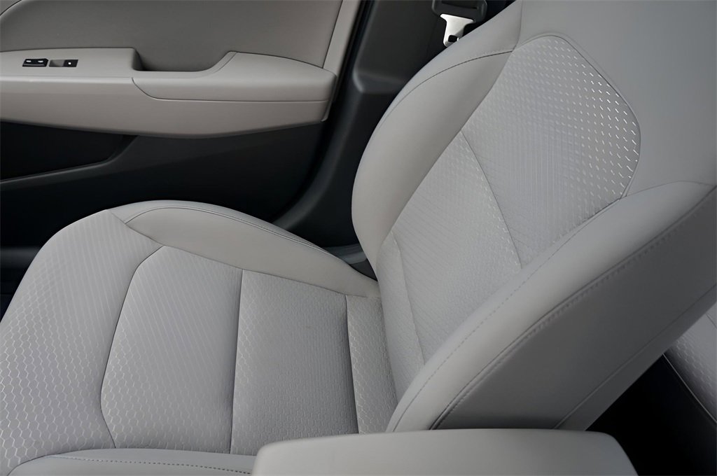 Used 2020 Hyundai Elantra SEL image 28