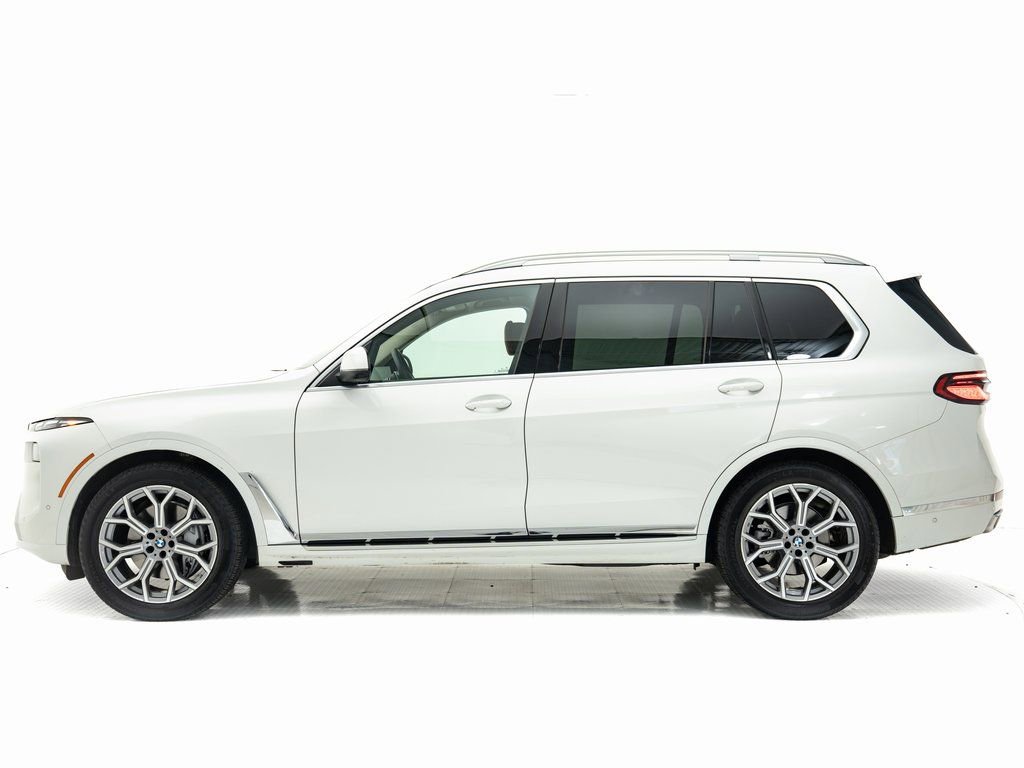 Used 2026 BMW X7 xDrive40i image 33