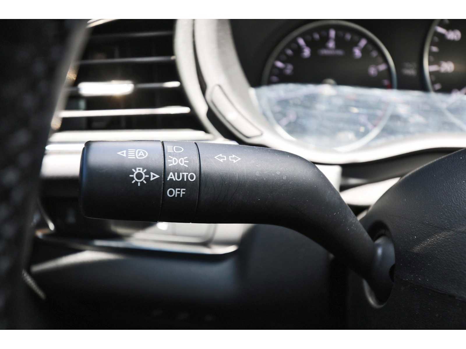 Used 2023 MAZDA CX-30 AWD 2.5 S w/ Preferred Package image 17