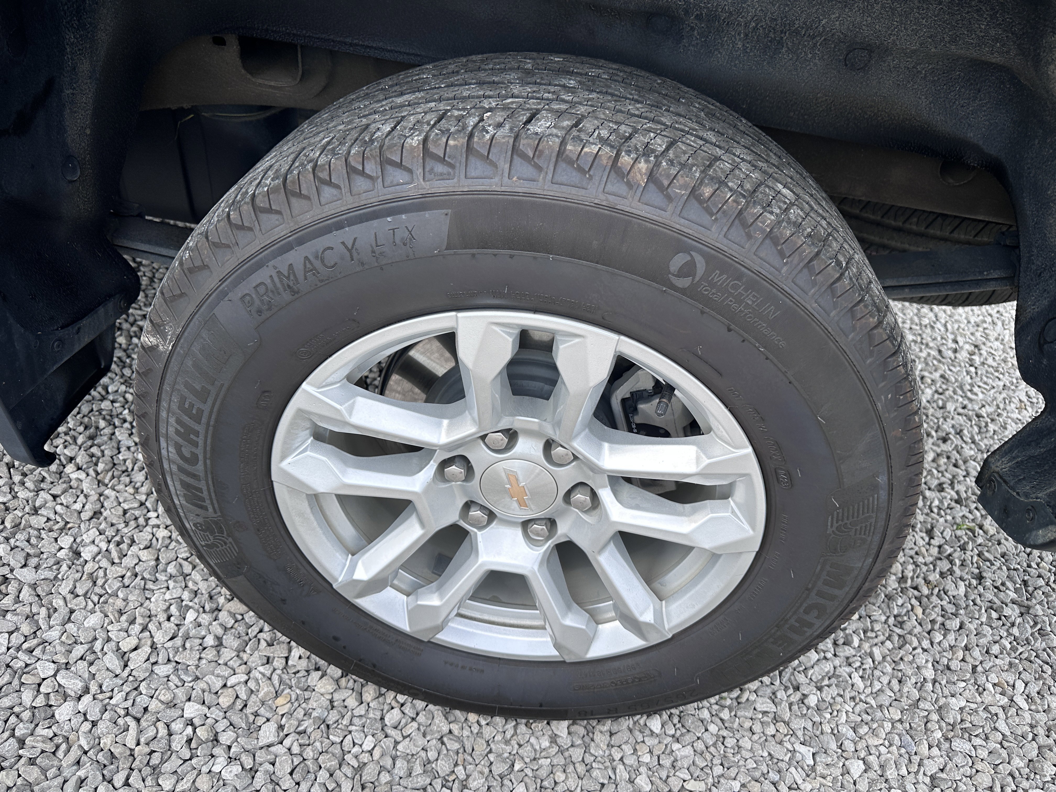 Used 2023 Chevrolet Silverado 1500 LT AWD/4WD image 10