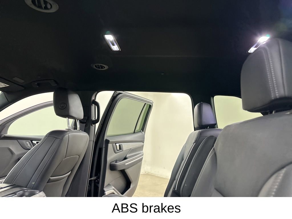 Used 2025 Buick Enclave Preferred image 31