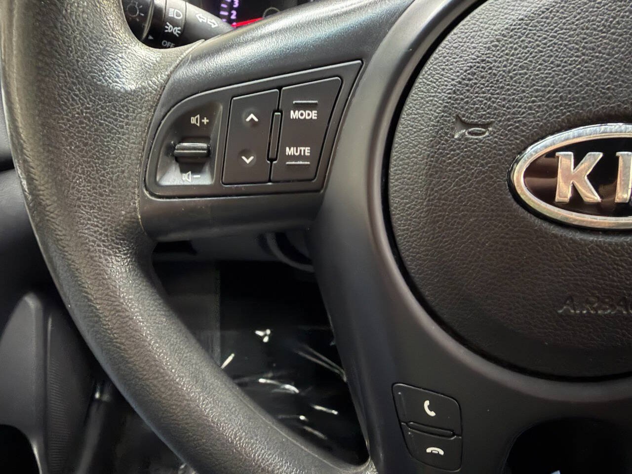 Used 2013 Kia Forte EX FWD image 23