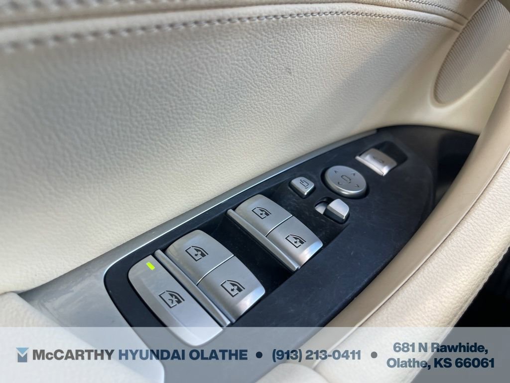 Used 2020 BMW X4 xDrive30i w/ Executive Package image 39