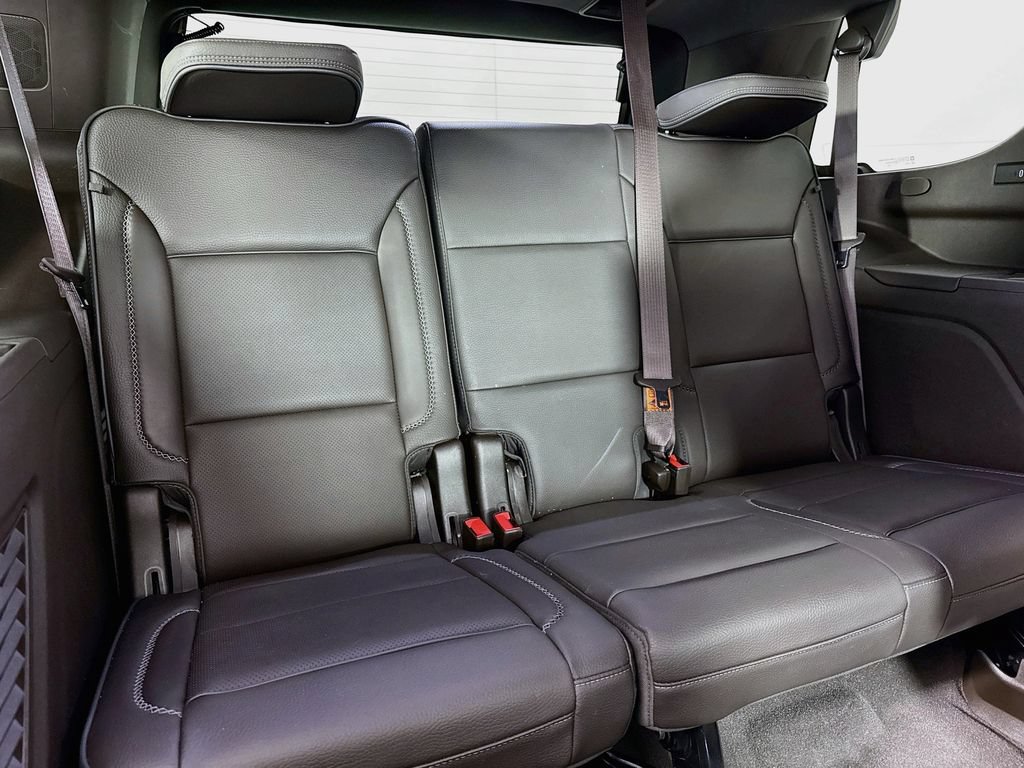 Used 2021 GMC Yukon Denali w/ Denali Premium Package RWD image 37