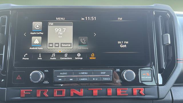 Used 2025 Nissan Frontier PRO-4X image 22