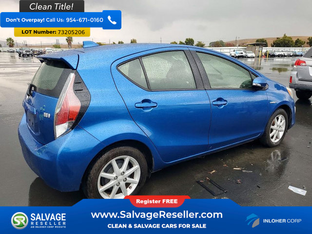 Used 2016 Toyota Prius C Three FWD image 4