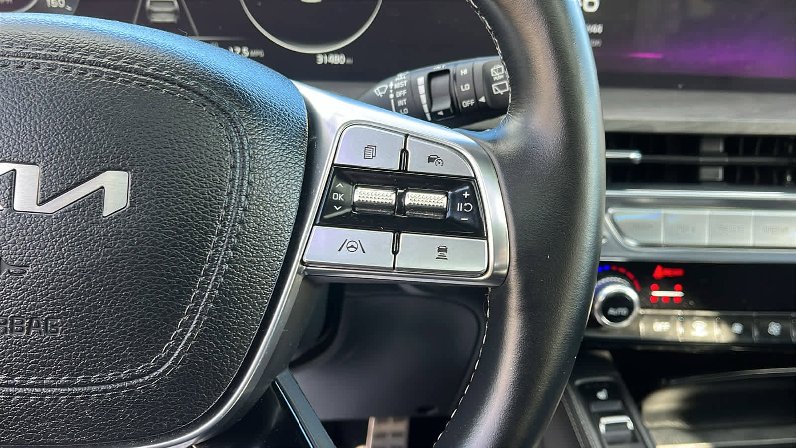 Used 2023 Kia Telluride SX X-Line image 14