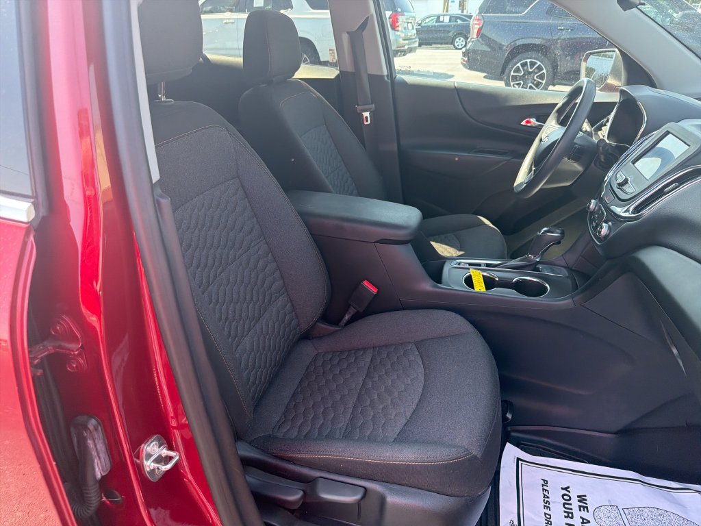 Used 2020 Chevrolet Equinox LT FWD image 14