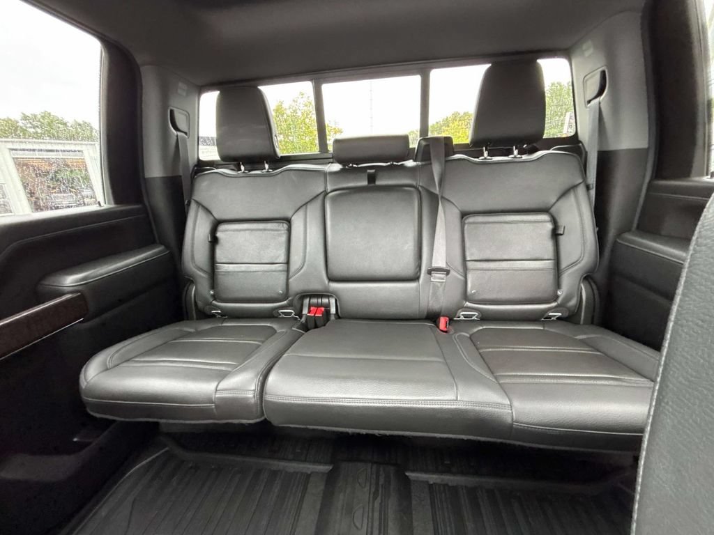 Used 2020 GMC Sierra 2500 Denali w/ Denali Ultimate Package AWD/4WD image 11