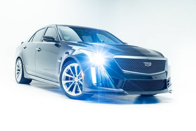 Used 2018 Cadillac CTS V w/ Carbon Fiber Package RWD image 5