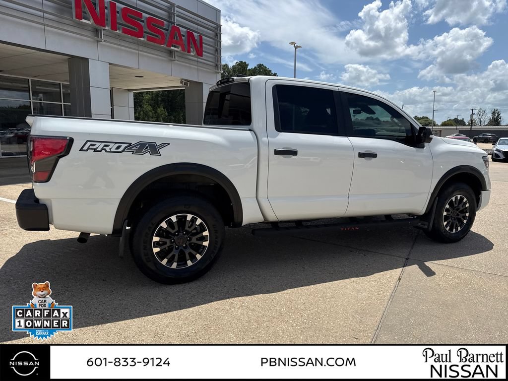 Used 2023 Nissan Titan PRO-4X w/ Pro-4x Convenience Package AWD/4WD image 6