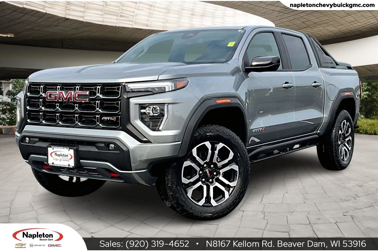 New 2025 GMC Canyon AT4 w/ Nightfall Edition