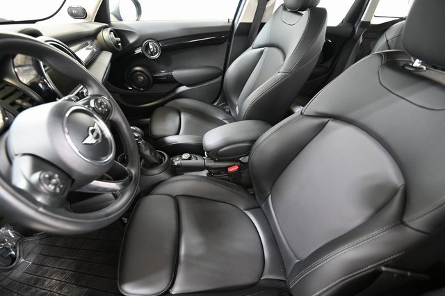 Used 2018 MINI Cooper S image 7