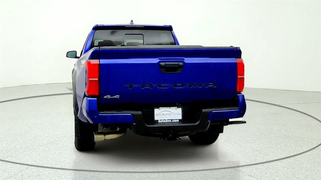 Used 2024 Toyota Tacoma TRD Off-Road w/ TRD Off Road Upgrade Package AWD/4WD image 7
