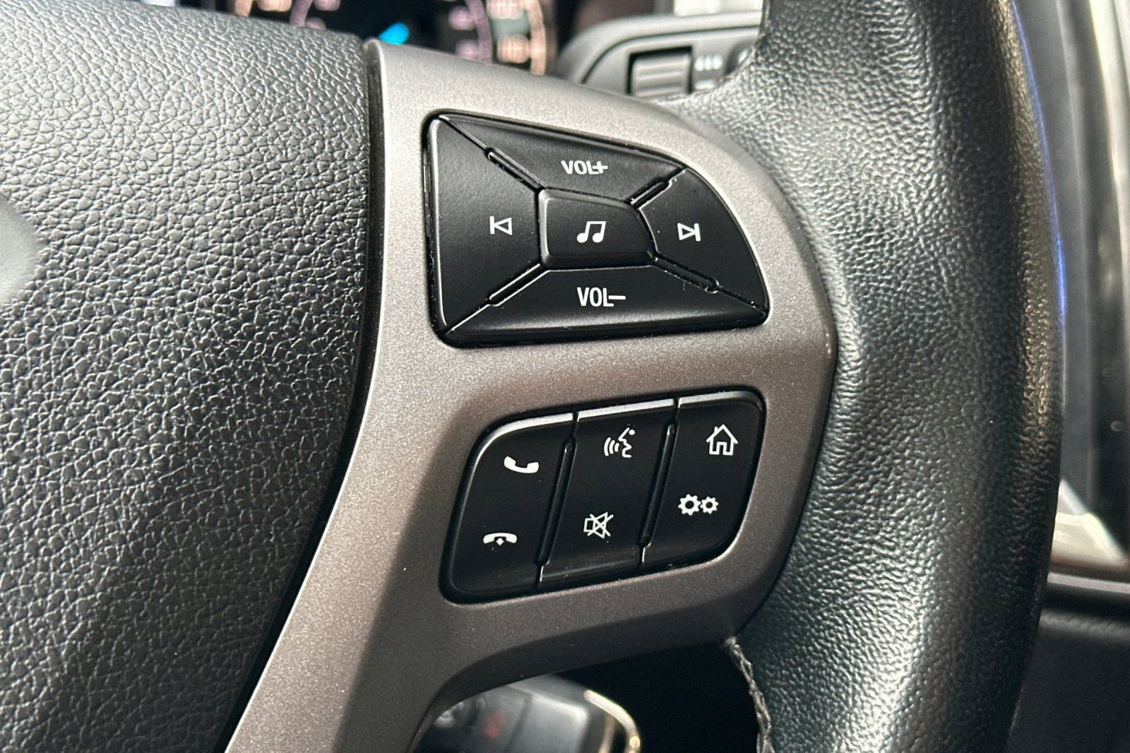 Used 2023 Ford Ranger XLT w/ Equipment Group 302A High image 30