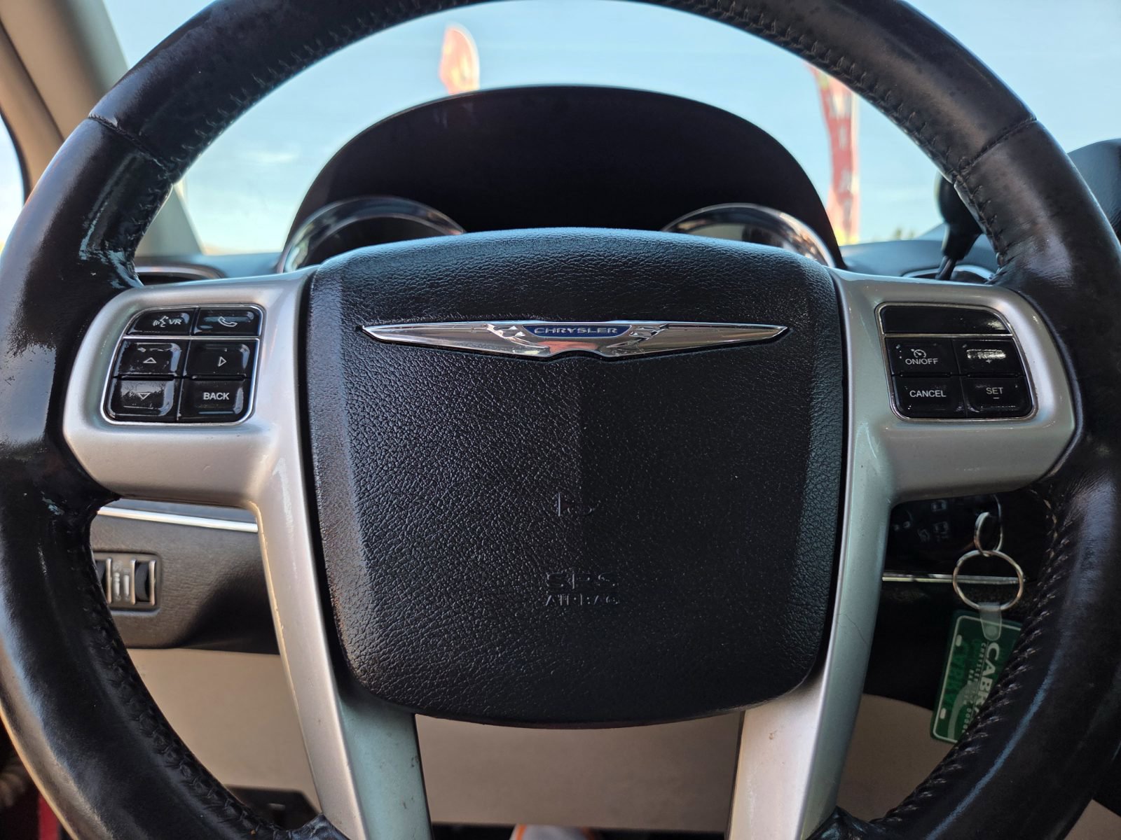 Used 2014 Chrysler Town & Country Touring image 14