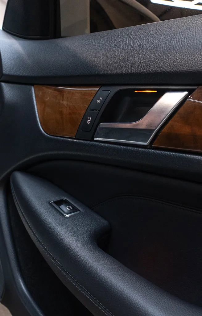 Used 2015 Mercedes-Benz C 350 4MATIC Coupe w/ Multimedia Package image 25