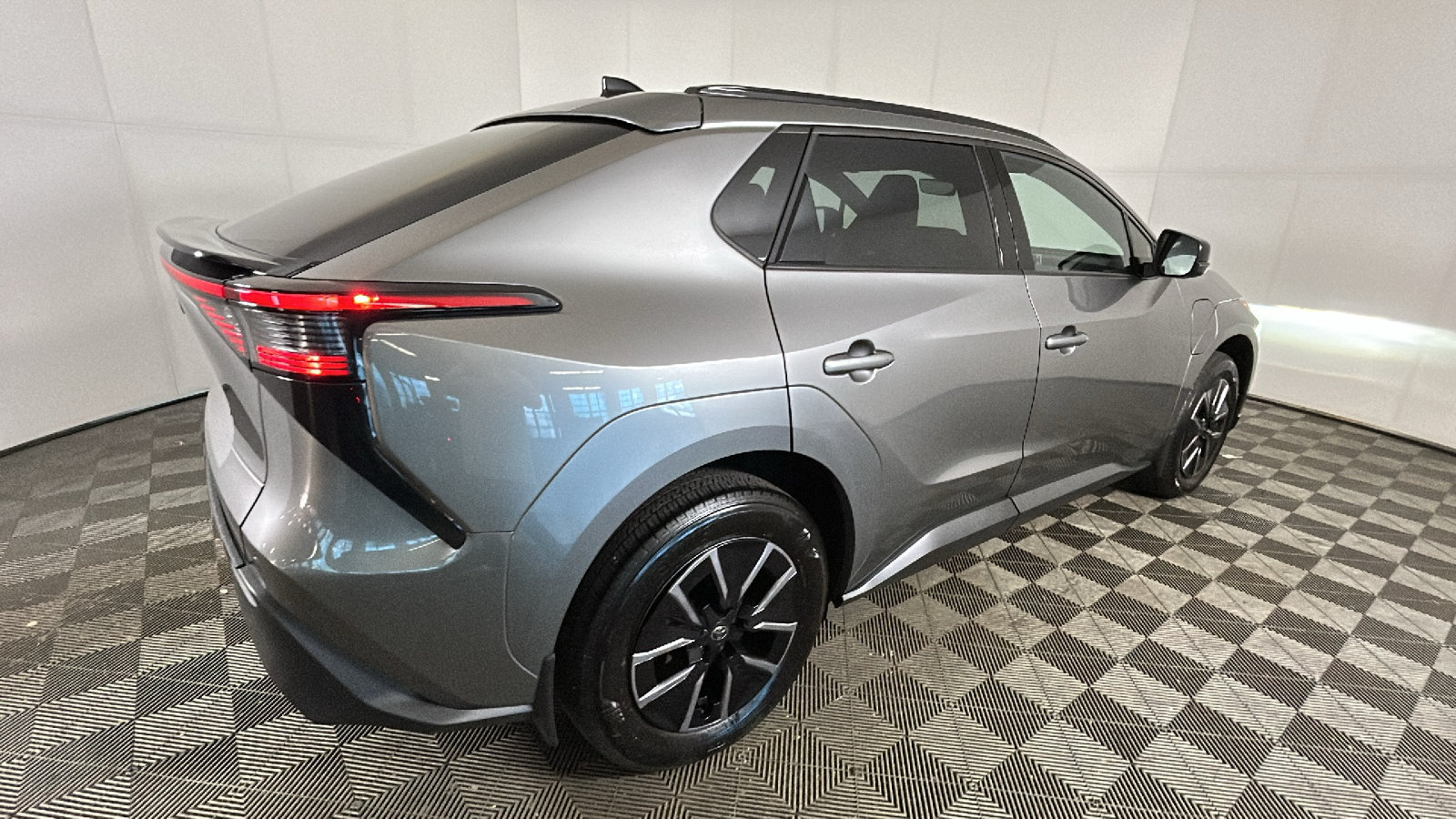 Used 2026 Toyota bZ FWD image 3