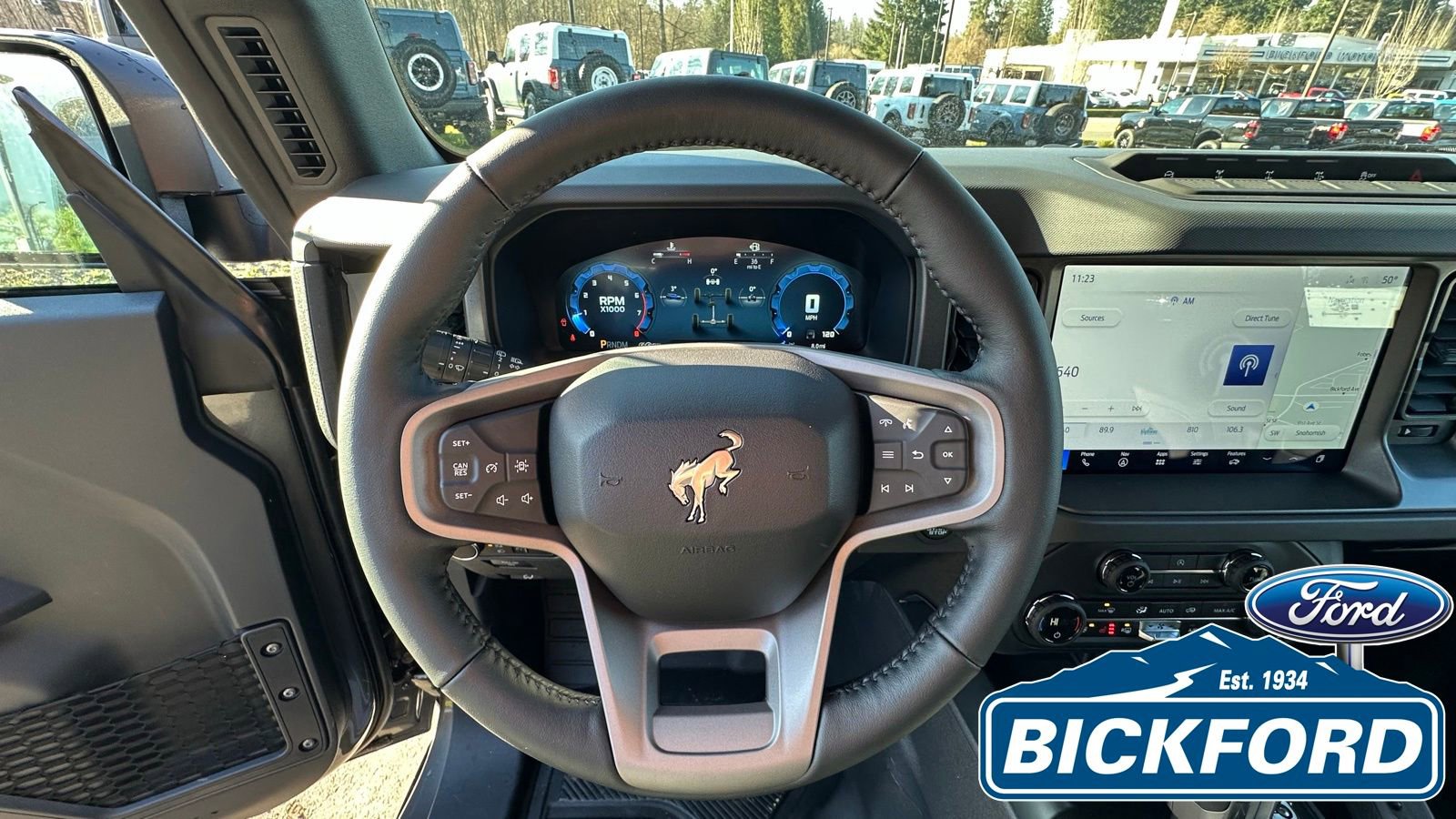 New 2025 Ford Bronco Badlands image 10