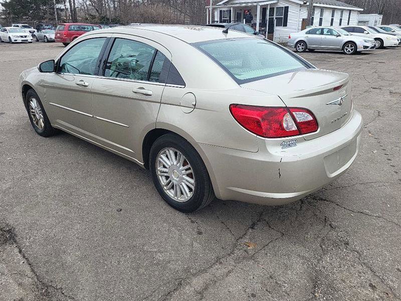 Used 2007 Chrysler Sebring Touring image 4
