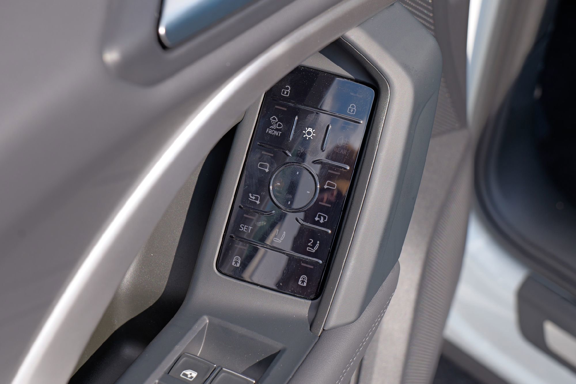 New 2025 Audi Q5 Premium Plus image 24