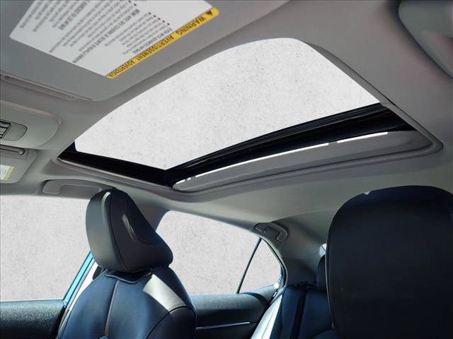 Certified 2020 Toyota Camry XLE w/ Sunroof Package FWD image 12
