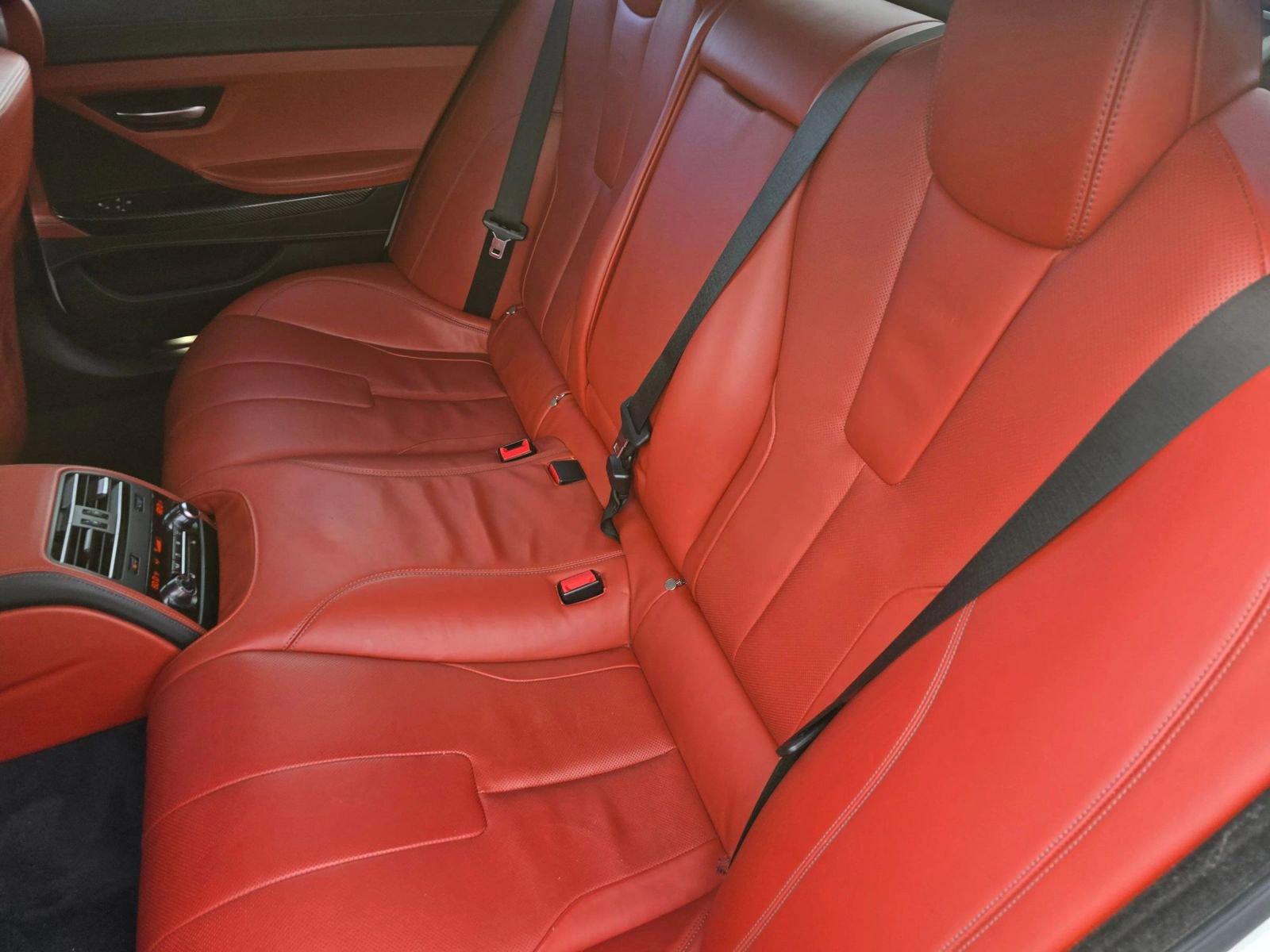 Used 2016 BMW M6 Gran Coupe image 18