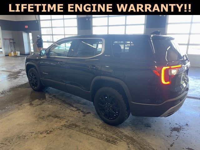 Used 2023 GMC Acadia SLE w/ Driver Convenience Package image 7