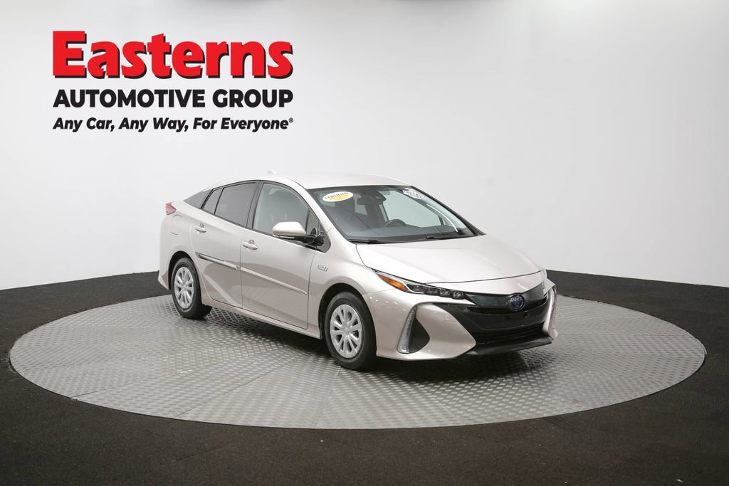Used 2020 Toyota Prius Prime XLE image 48