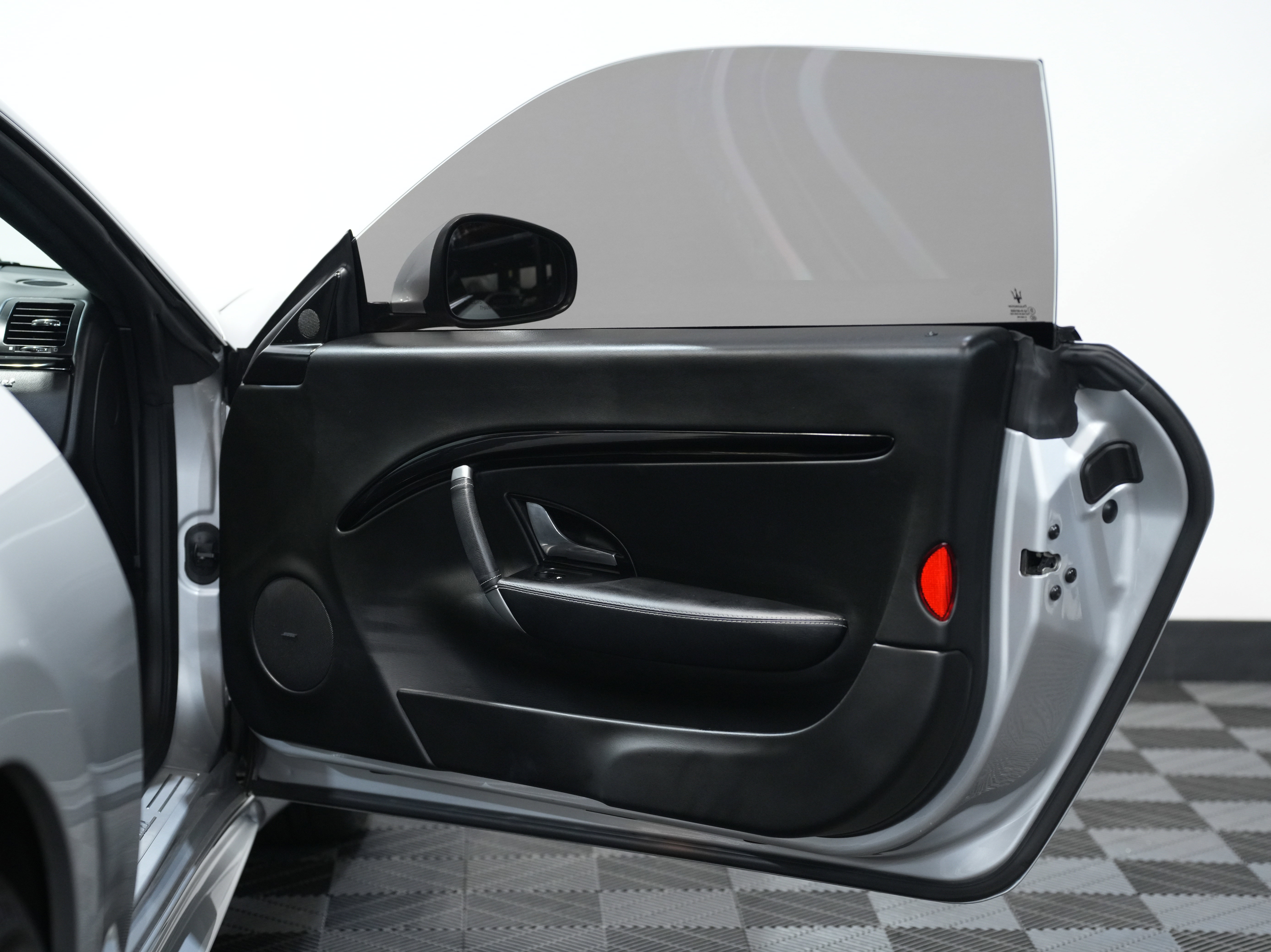 Used 2015 Maserati GranTurismo Sport image 26