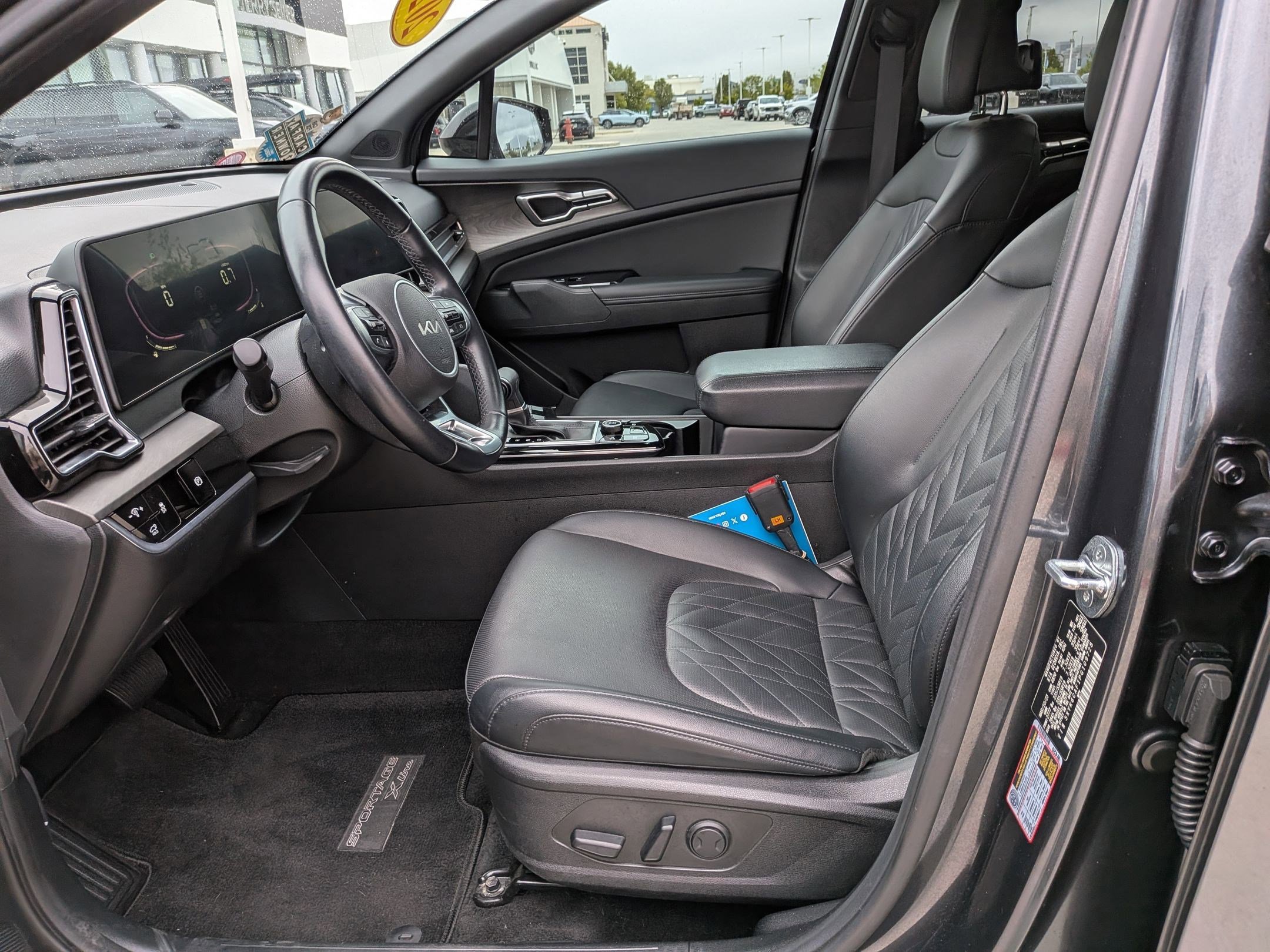 Certified 2023 Kia Sportage X-Line w/ X-Line Premium Package image 24