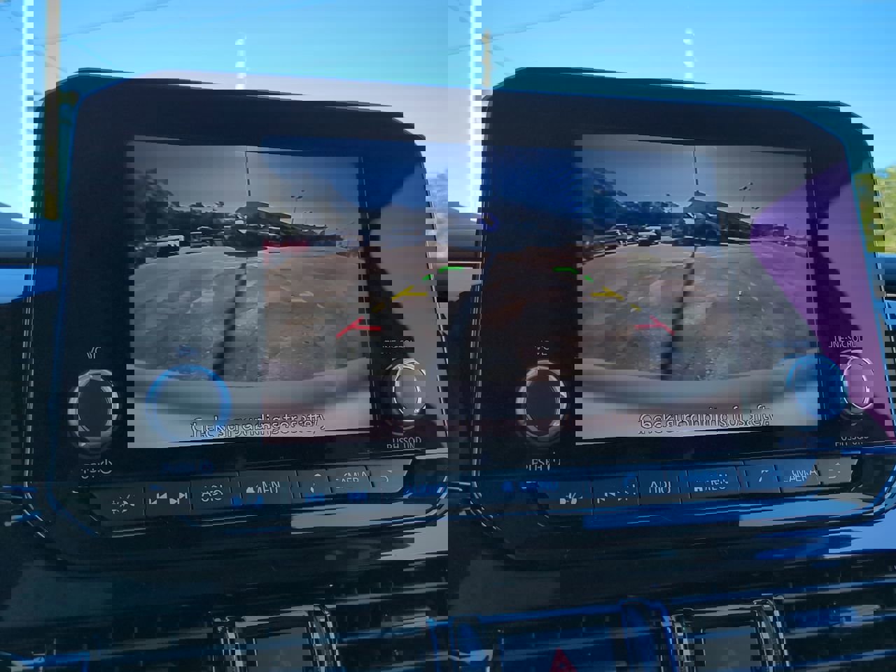 Used 2025 Nissan Pathfinder SV image 20