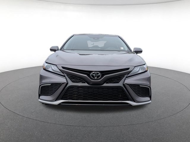 Used 2024 Toyota Camry XSE FWD image 8