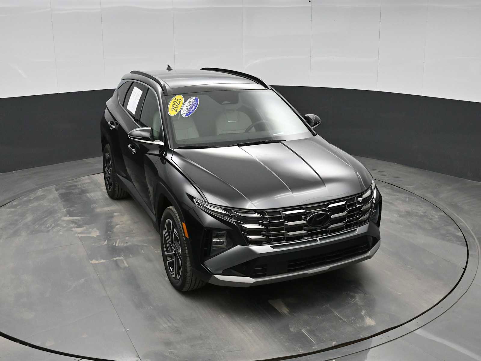 Certified 2025 Hyundai Tucson Limited image 25