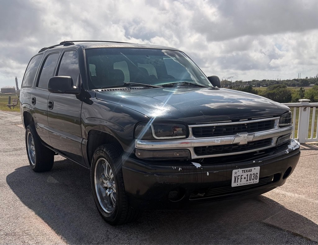 Used 2003 Chevrolet Tahoe LS RWD image 3