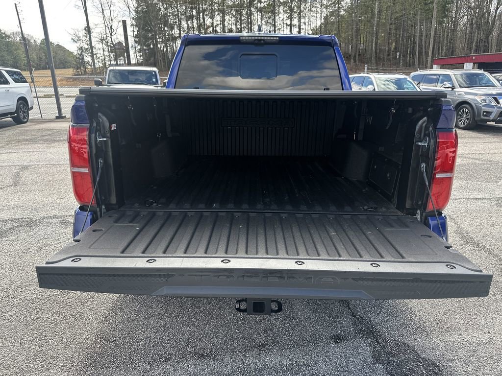 Used 2025 Toyota Tacoma TRD Off-Road w/ TRD Off Road Premium Package AWD/4WD image 19