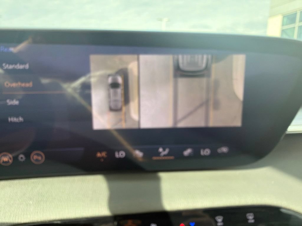 Used 2026 Buick Enclave Preferred FWD image 28