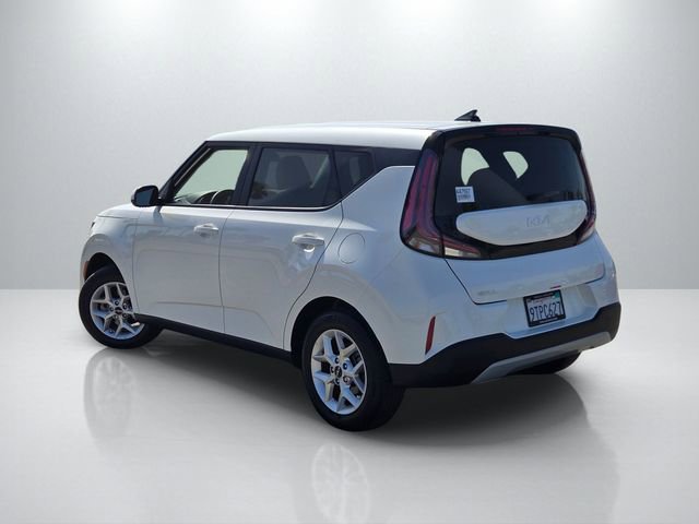 Used 2025 Kia Soul LX w/ LX Technology Package image 6