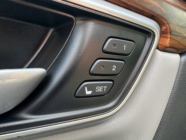 Used 2022 Honda CR-V Touring image 11