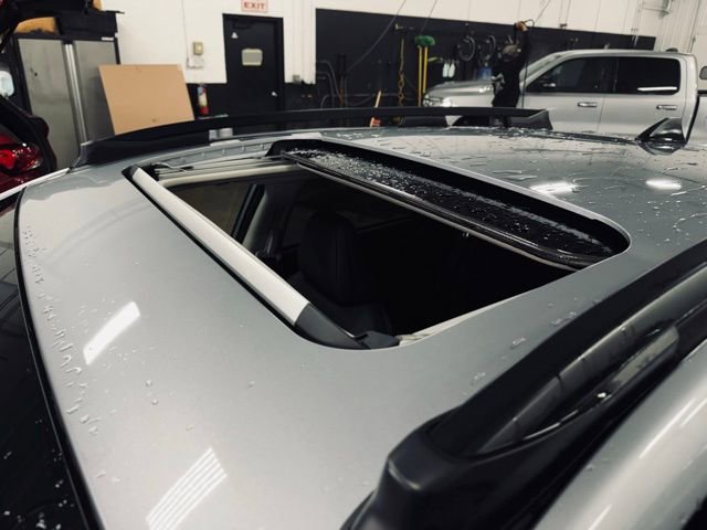 Used 2025 Subaru Crosstrek 2.0i Premium AWD/4WD image 11