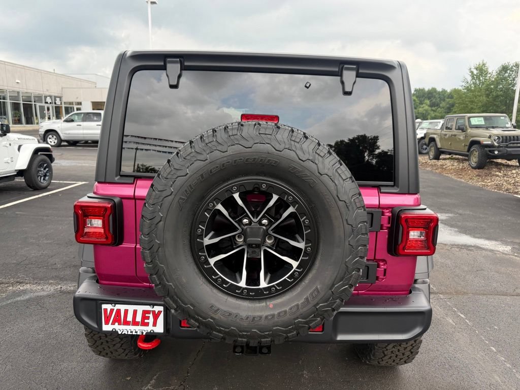 New 2026 Jeep Wrangler Unlimited Rubicon w/ Xtreme 35 Tire Package AWD/4WD image 5