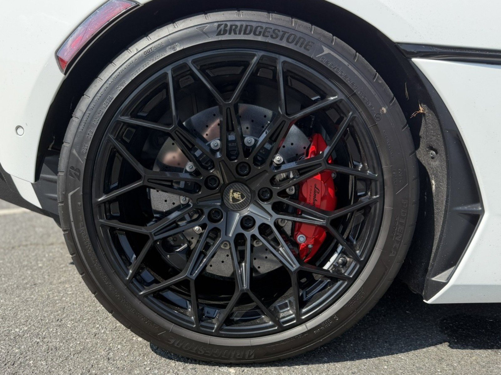 Used 2026 Lamborghini Temerario AWD/4WD image 9